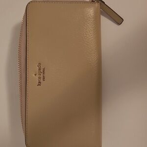 Euc Kate Spade Wallet